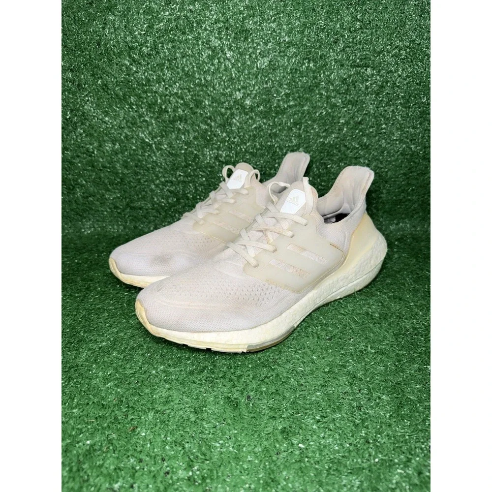 Adidas Ultra Boost 21 Women Size 8.5 White Running Shoes Comfort Sneakers FY0403